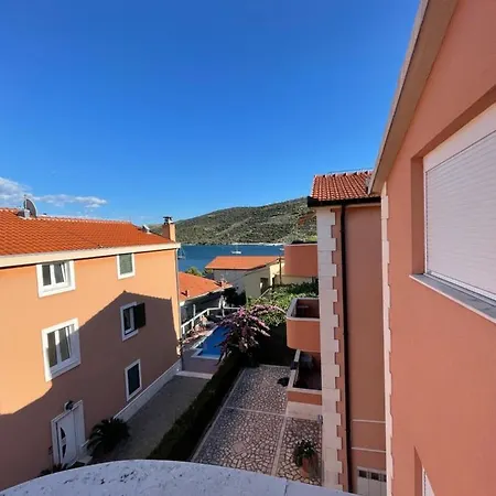Guest house Apartman Jukic